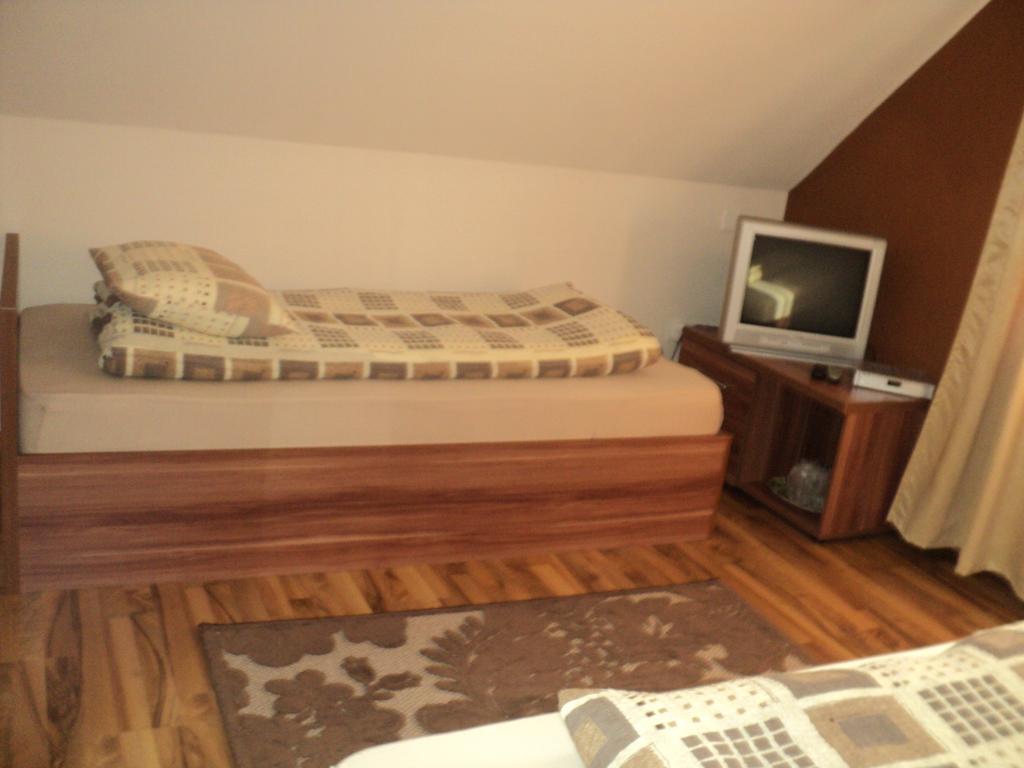 Cabana Suvenirurilor Scarisoara  Extérieur photo